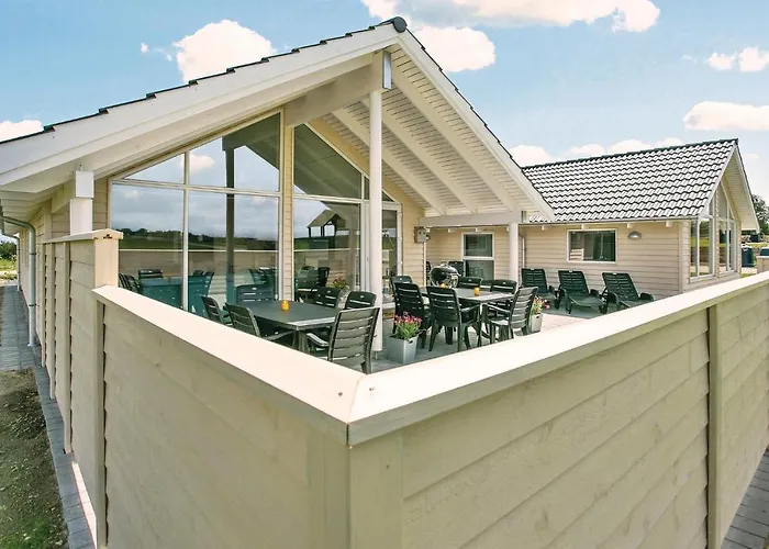Ferienhaus 5 Bedroom Awesome In Bogense
